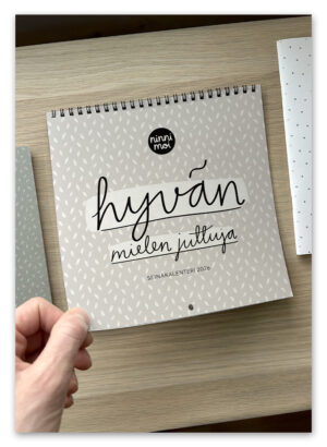 Ninnimoi seinäkalenteri 2026 kansi