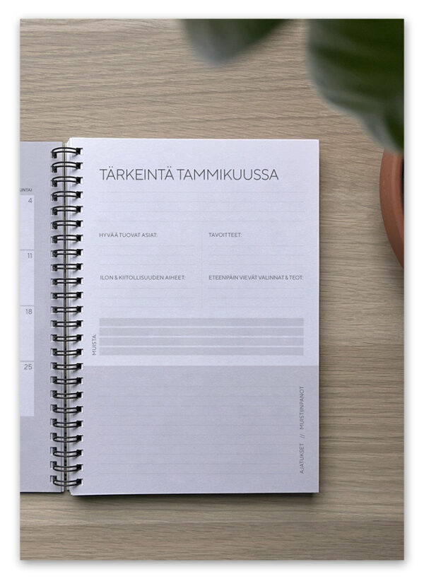 5402_vuosikalenteri_2026_ninnimoi_tarkeinta Ninnimoi vuosikalenteri 2026 tärkeintä